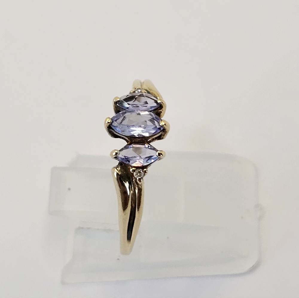 Solid 10K Gold Marquise Cut Genuine Tanzanite & Diamond Ring Size 7 - Picture 15 of 17